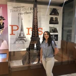 Meet your Posher, Breana